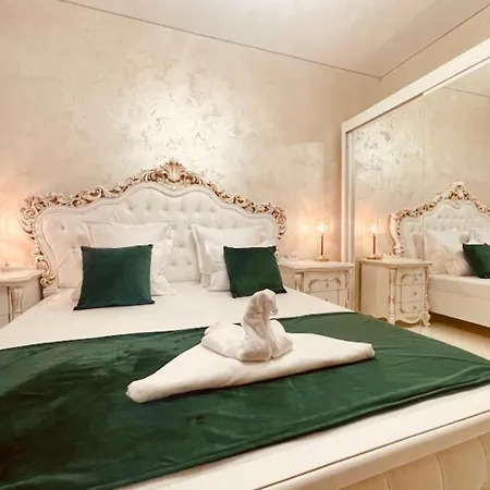 Azimuth 5* Navodari
